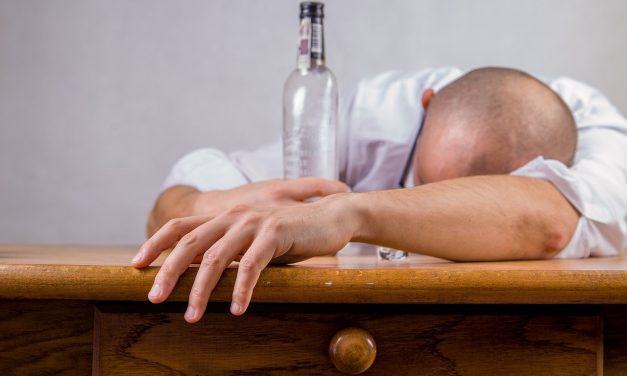 Alcohol and Employees: The Ultimate Guide for Managers