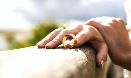 Almost 3/10 married Brits trapped as unable to afford divorce