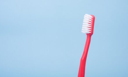 Employers urged to prioritise dental care as an employee benefit in 2024