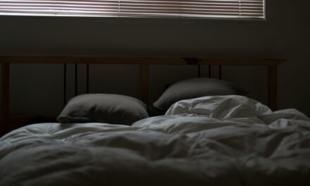 This is how the winter months affect your sleep routine 